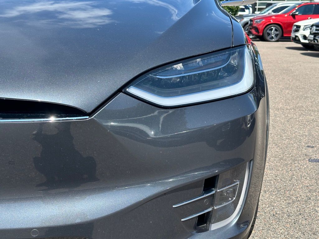 2017 Tesla Model X 75D 7