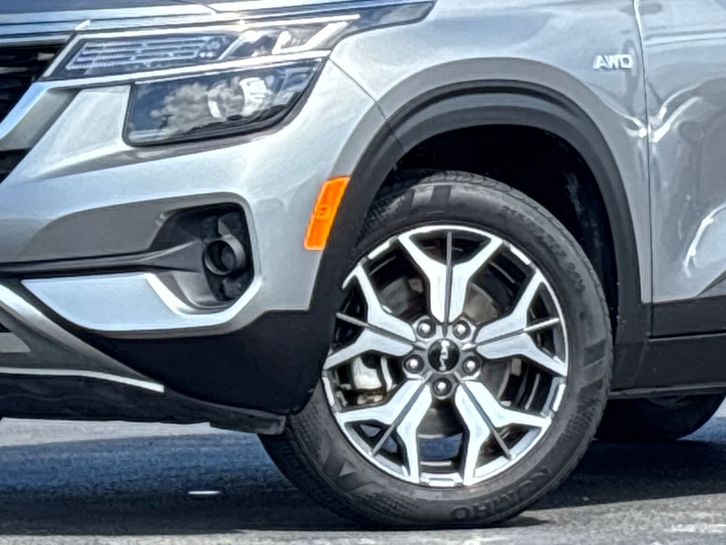 Used Car 2023 Kia Seltos  Ex For Sale Under $25,000 In Austin, Texas