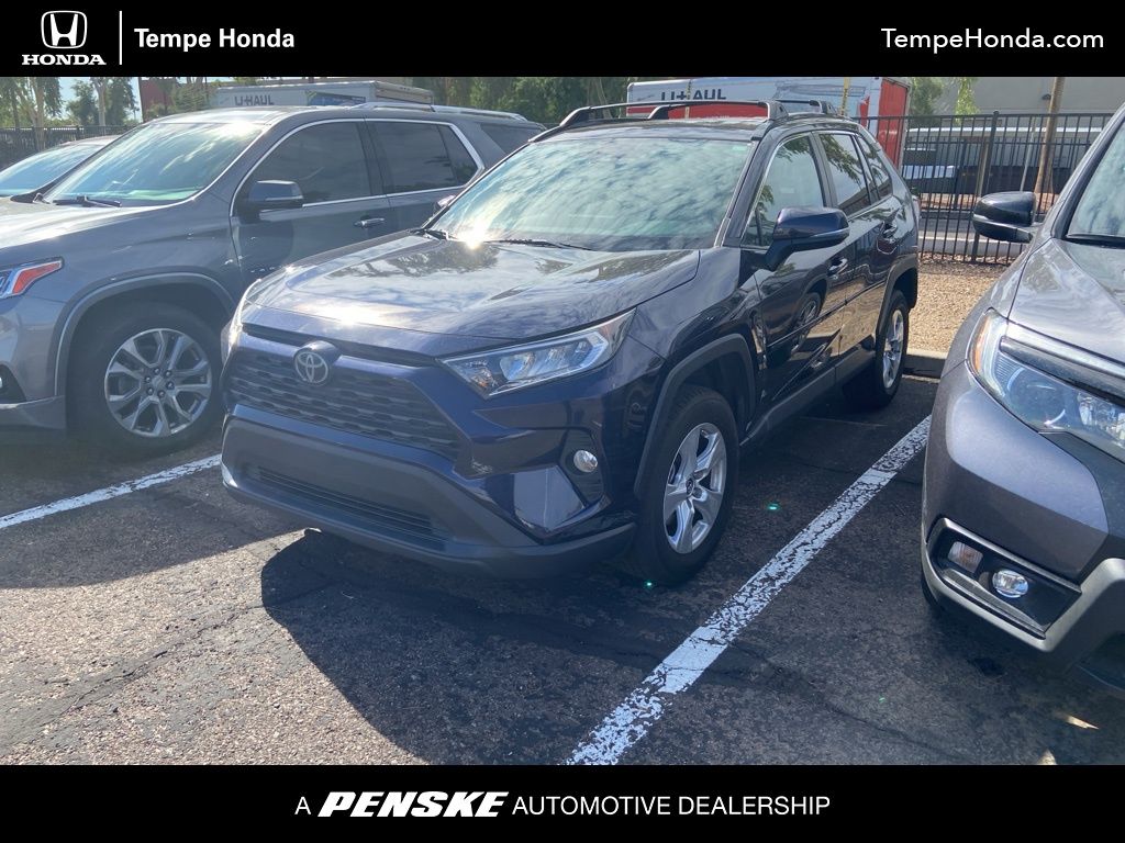 Thumbnail: 2019 Toyota RAV4 - 1