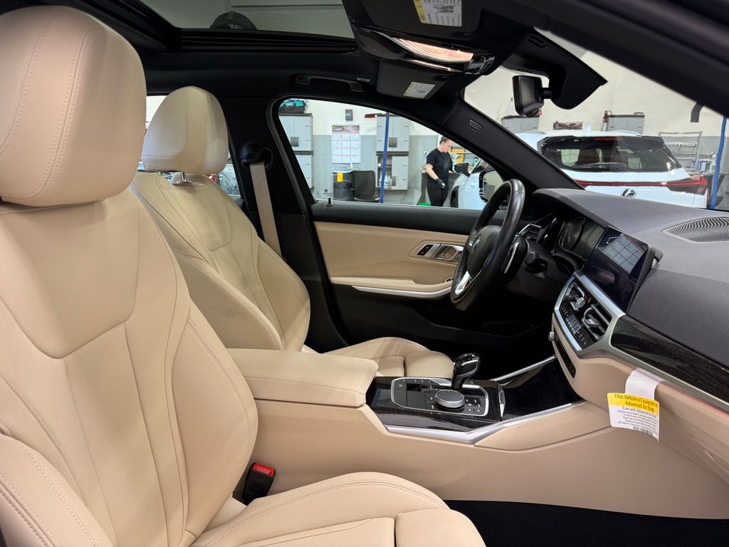 2021 BMW 3 Series 330i xDrive 31
