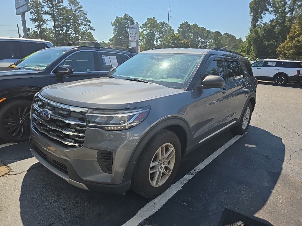 Carbonized Gray Metallic 2025 Ford Explorer SUV / Crossover Rear-Wheel Drive Automatic