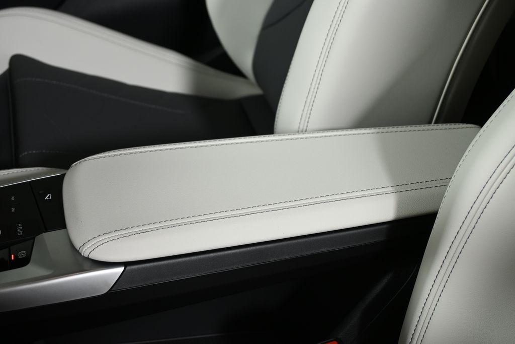 Thumbnail: 2026 BMW X1 - 24