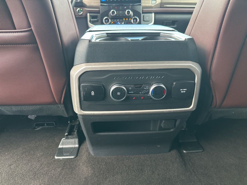 2022 Ford Expedition Max Limited photo