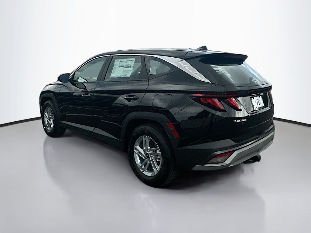 2025 Hyundai Tucson SE 7