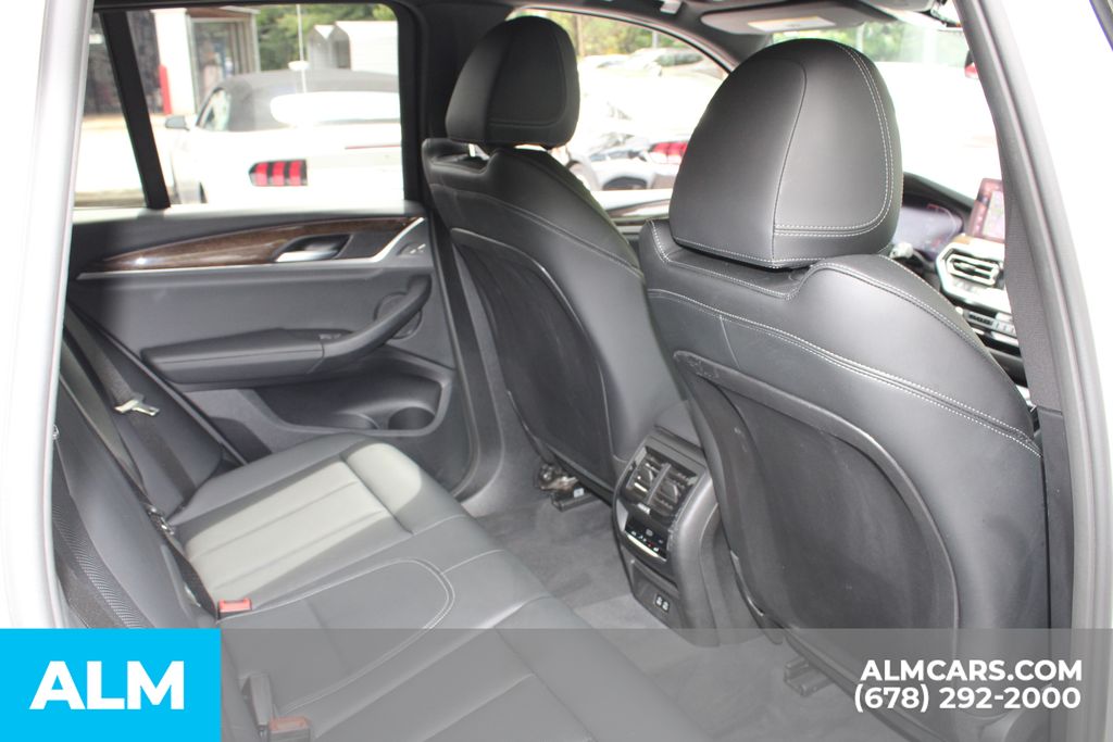 Used 2024 White BMW xDrive30i image 24