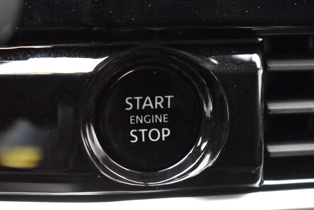 Thumbnail: 2025 Nissan Pathfinder - 19