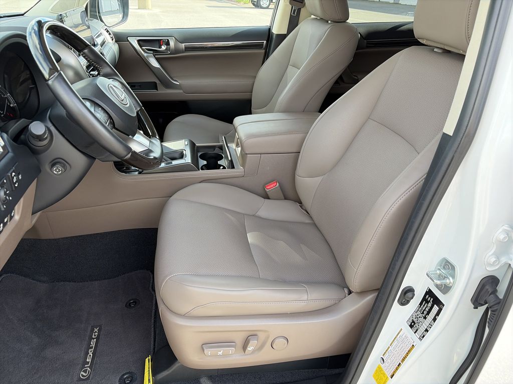 Used 2023 Lexus GX SUV