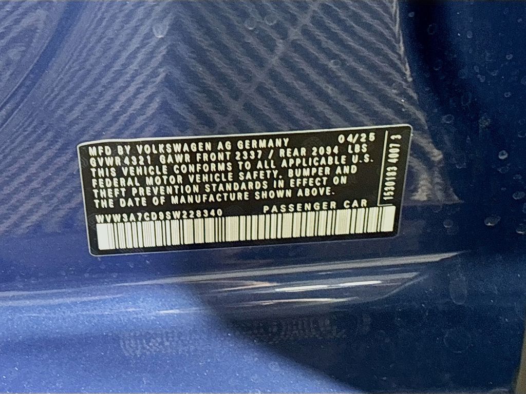 2025 Volkswagen Golf GTI 2.0T SE