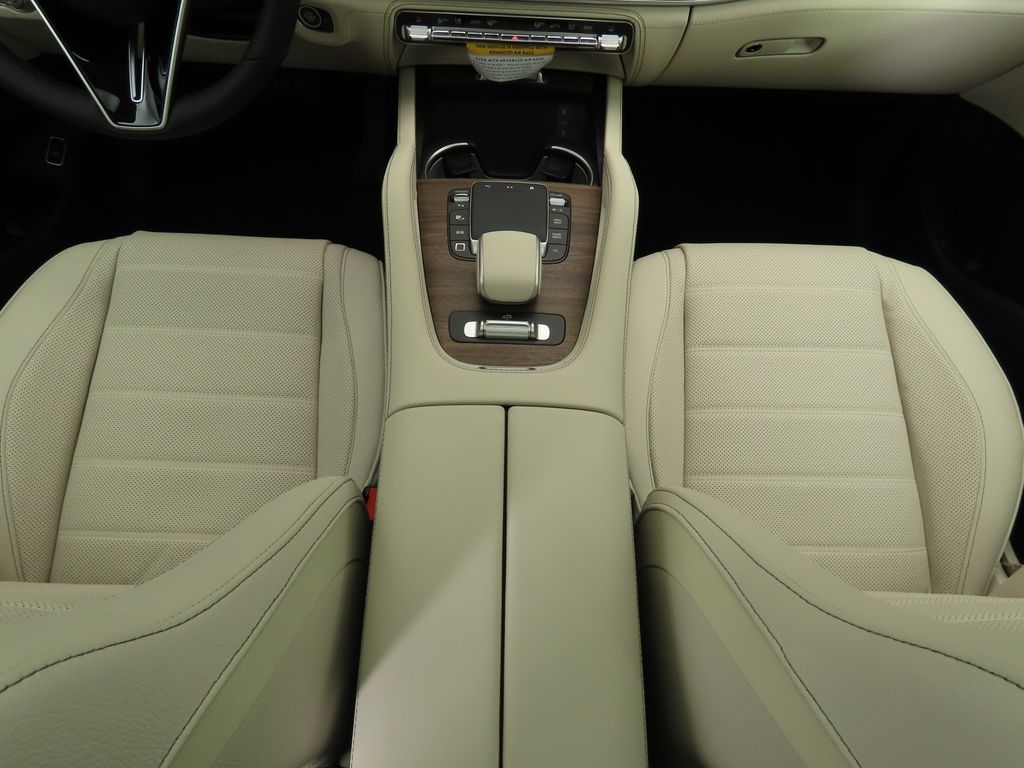 Thumbnail: 2026 Mercedes-Benz GLE - 17