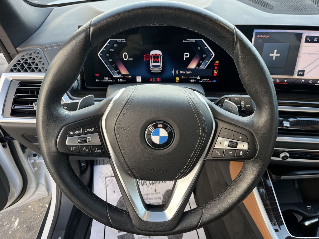 Thumbnail: 2024 BMW X5 - 14