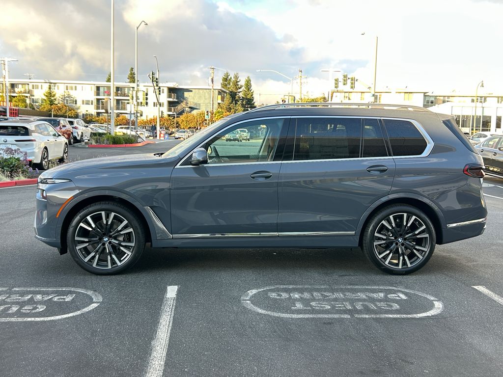 Thumbnail: 2026 BMW X7 - 2