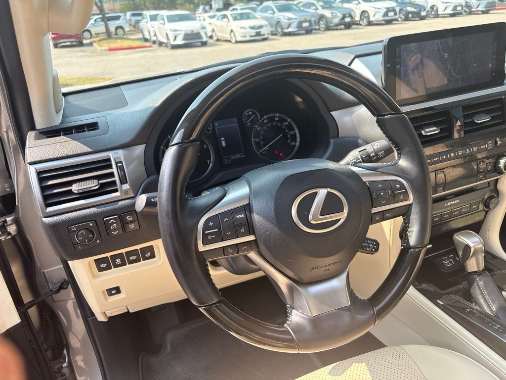 Thumbnail: 2023 Lexus GX - 13