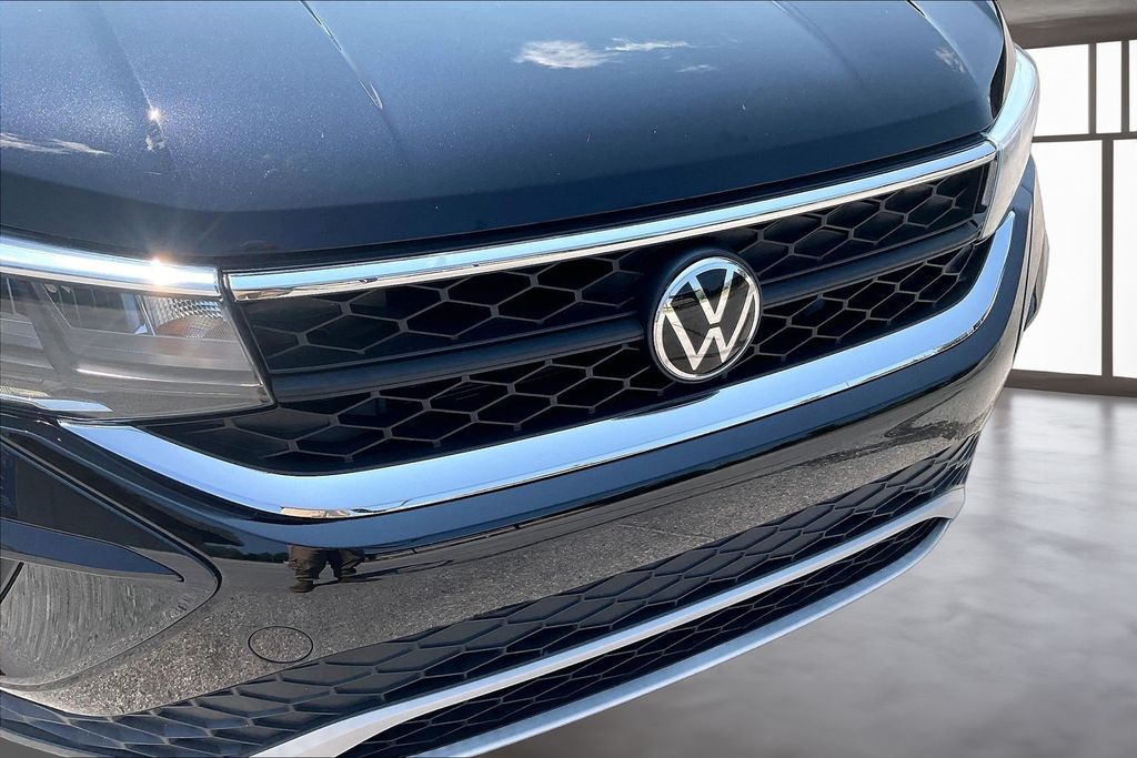 Used 2022 Volkswagen Taos SUV