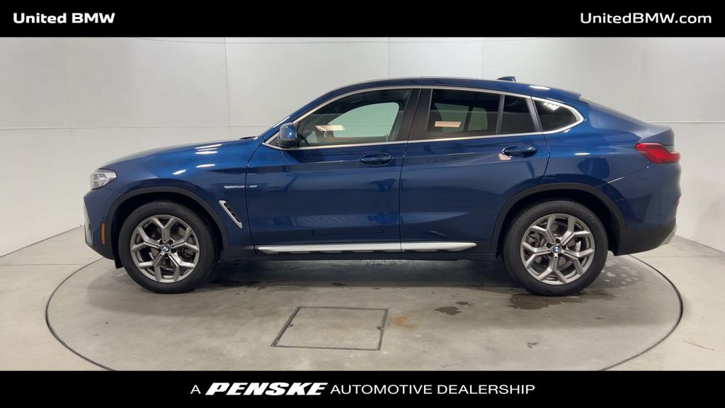 2024 BMW X4 xDrive30i 5