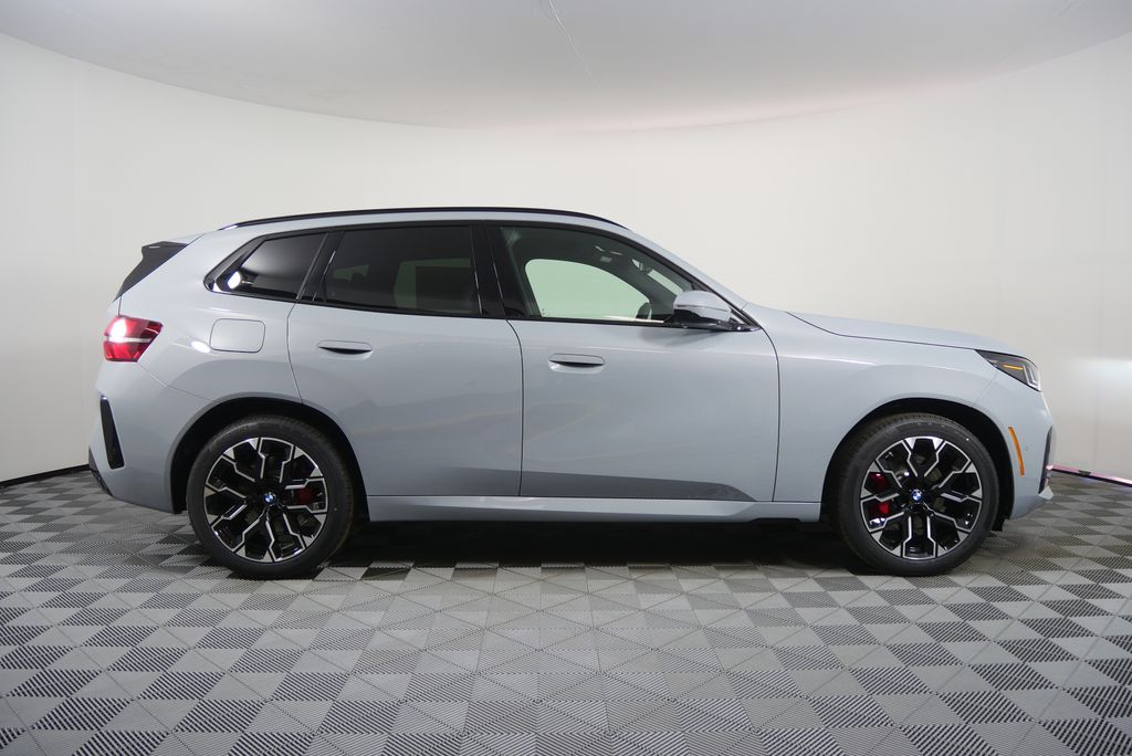 Thumbnail: 2026 BMW X3 - 2