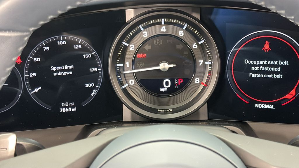 2024 Porsche 911 Carrera 4S 24