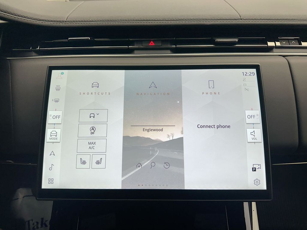 Thumbnail: 2025 Land Rover Range Rover Sport - 11