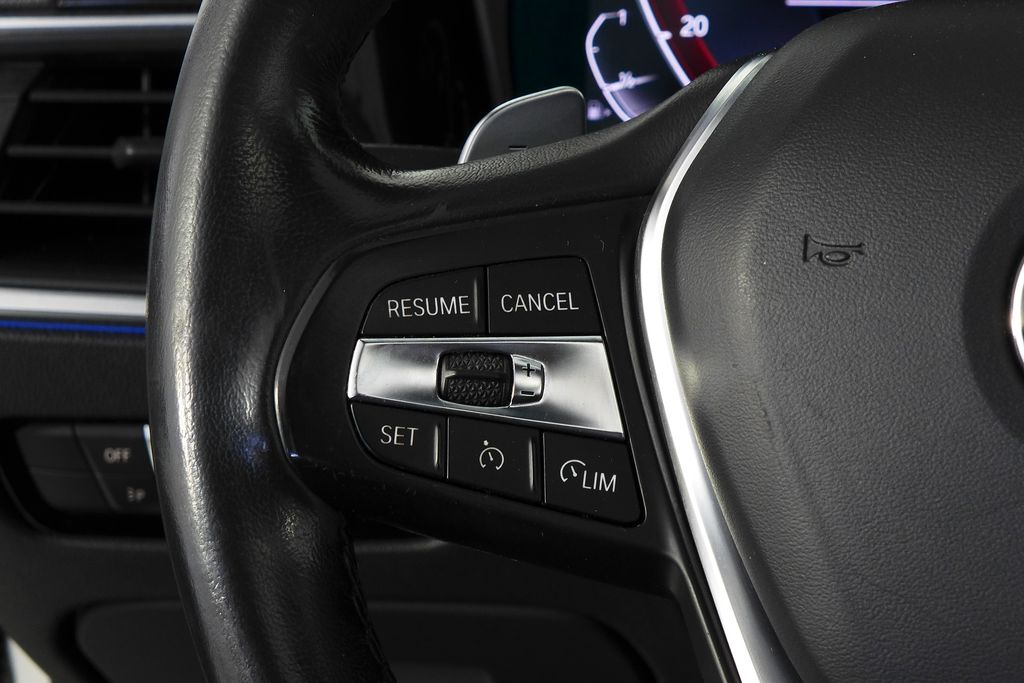 Thumbnail: 2021 BMW 3 Series - 30