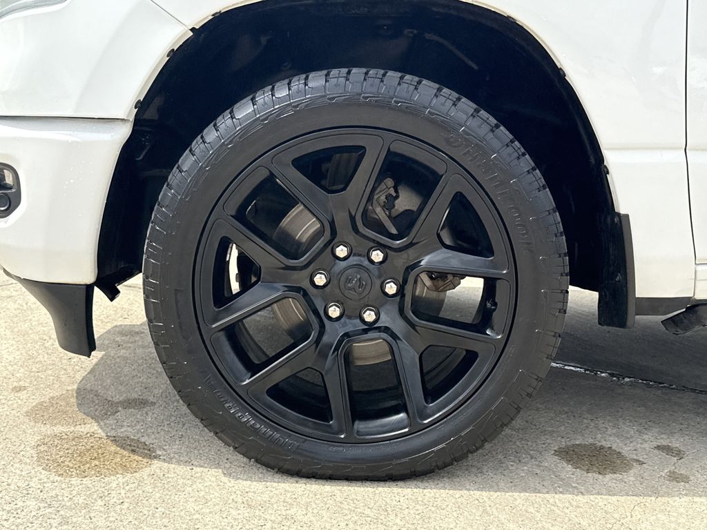 2023 Ram 1500 Laramie White at Victoria Chrysler Dodge Jeep Ram