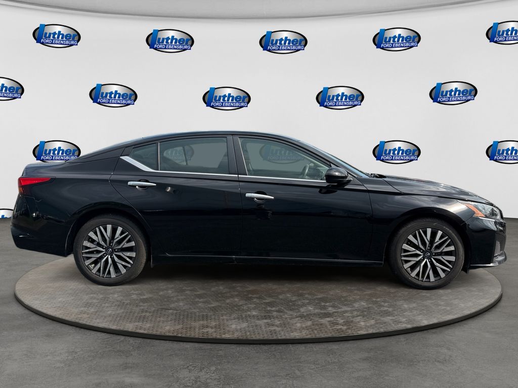 2023 Nissan Altima 2.5 SV Black at Luther Ford