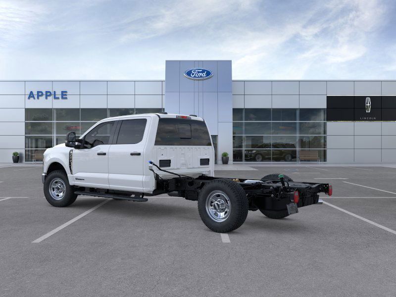 2025 Ford F-350 Chassis XL
