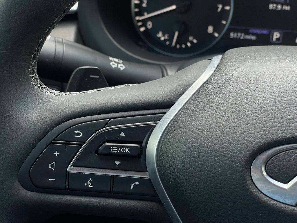 Thumbnail: 2025 INFINITI QX50 - 15