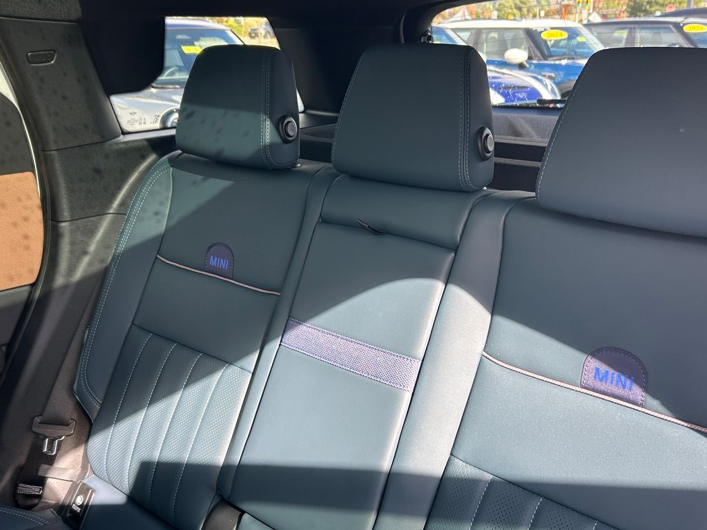 Thumbnail: 2026 MINI Cooper Countryman - 31