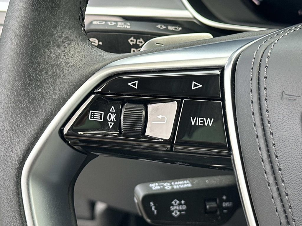 Thumbnail: 2025 Audi A8 - 29