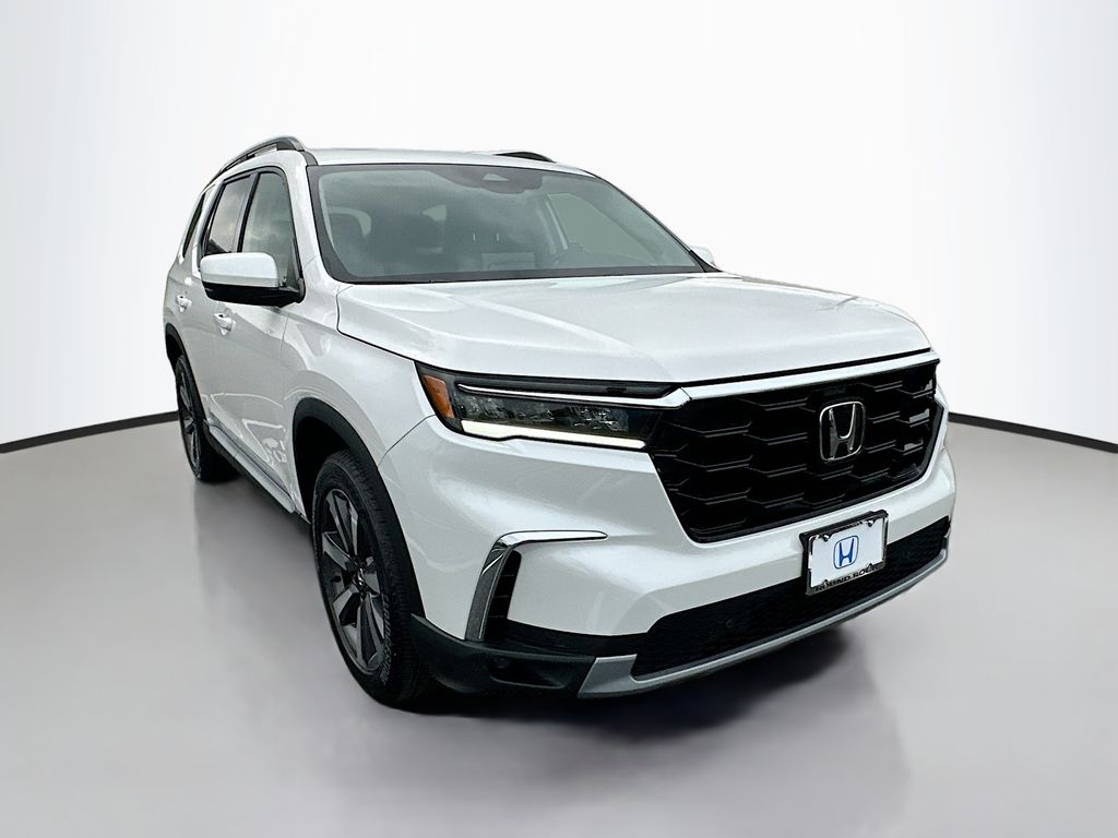 2025 Honda Pilot Touring 3