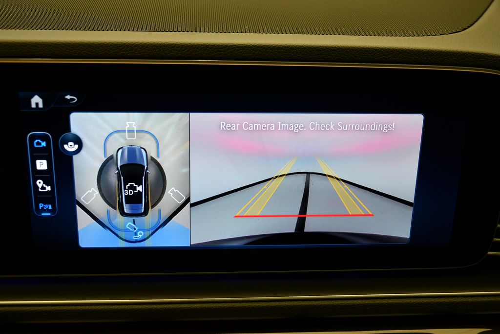 Thumbnail: 2026 Mercedes-Benz GLE - 26