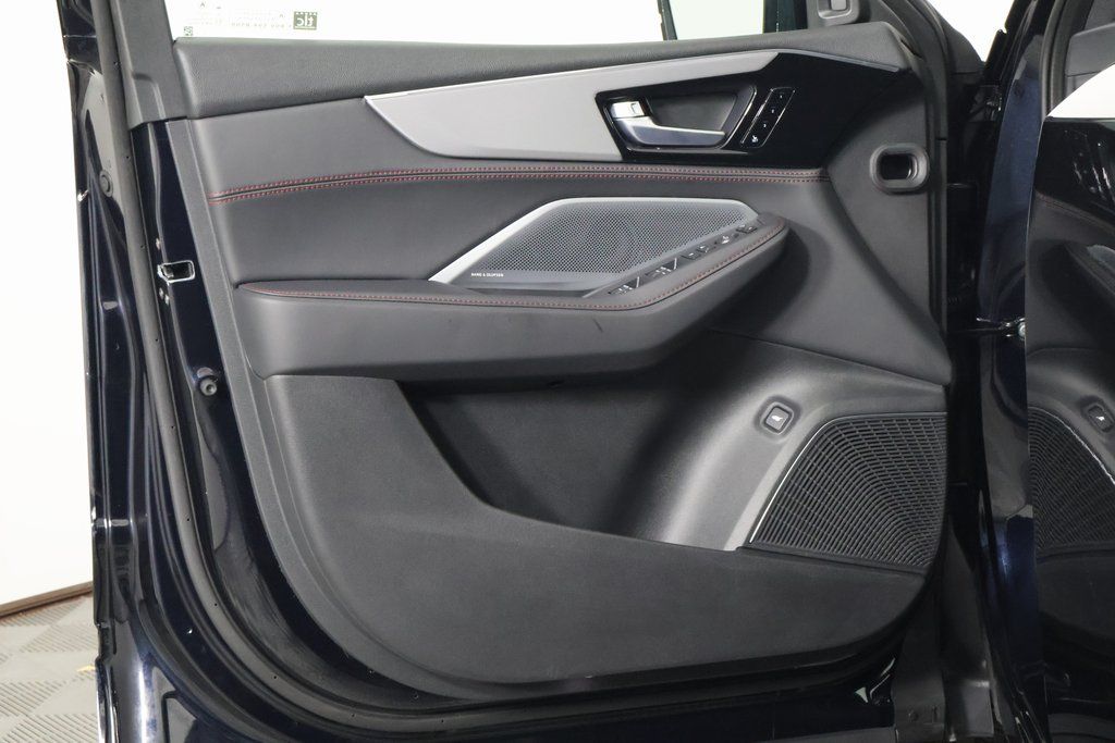 Thumbnail: 2026 Acura MDX - 8