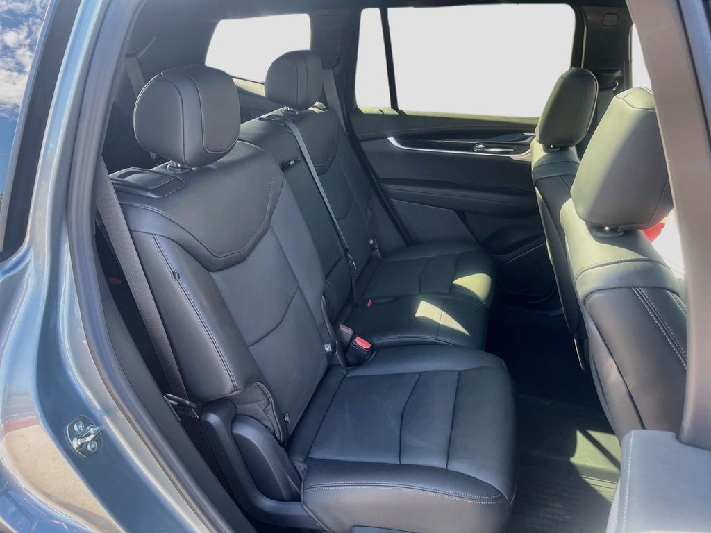 Used 2025 Silver Cadillac Premium Luxury image 30