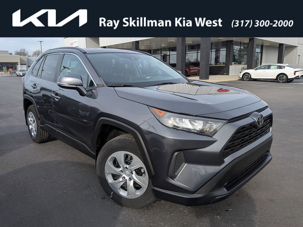 2020 Toyota RAV4 LE FWD