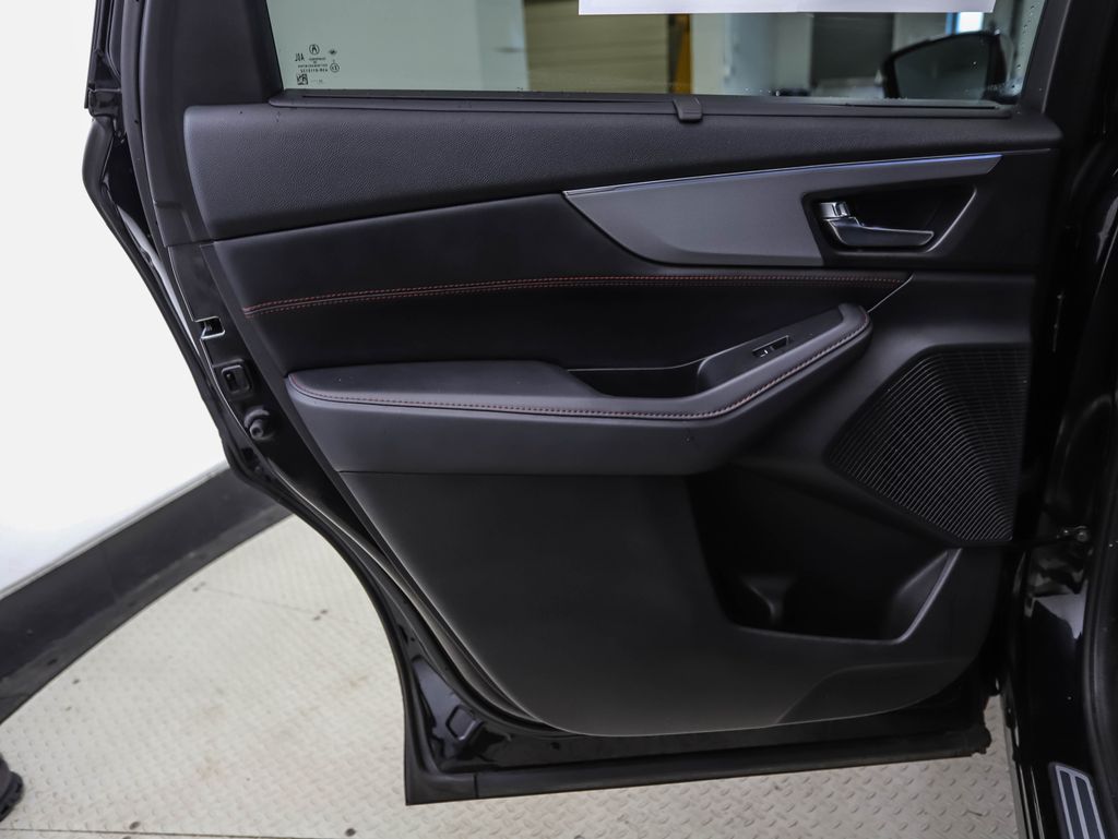 Thumbnail: 2023 Acura MDX - 19