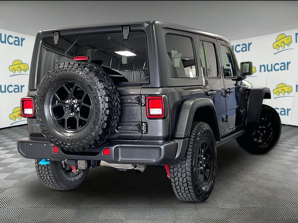 2024 Jeep Wrangler — photo 6