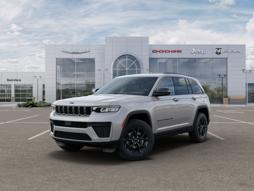 2026 Jeep Grand Cherokee Altitude
