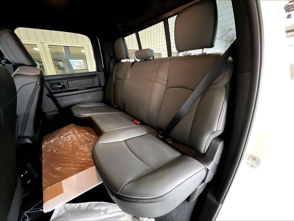 2026 Ram 3500 — photo 14