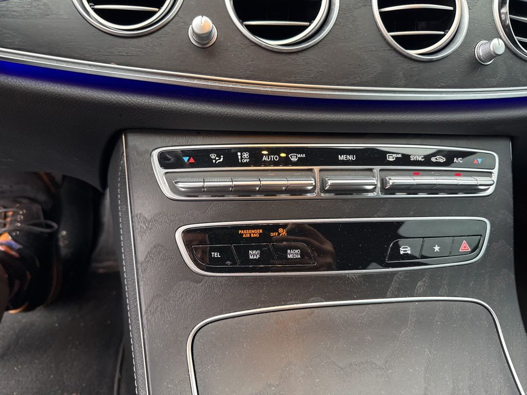 2022 Black Mercedes-Benz E-Class E 350 RWD Sedan