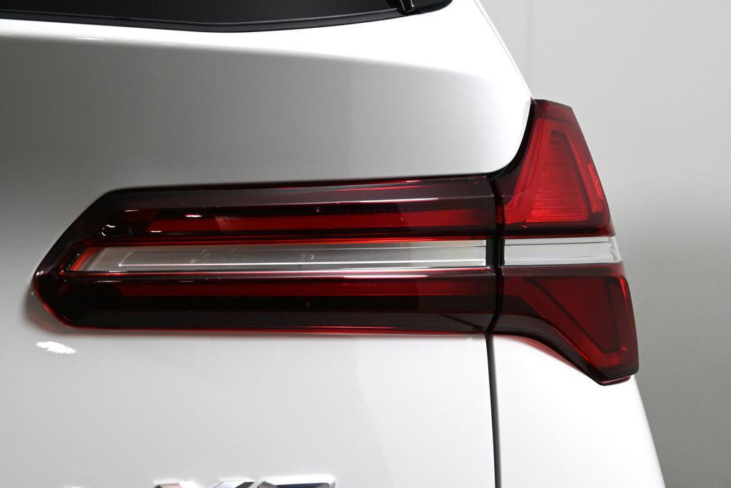 Thumbnail: 2026 BMW X3 - 13