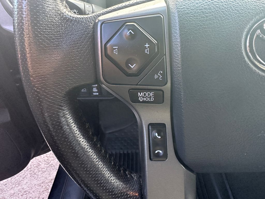 2020 Toyota Tacoma TRD Sport