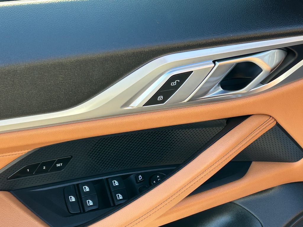 Thumbnail: 2023 BMW i4 - 12