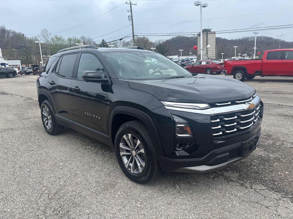 View vehicle photo 7