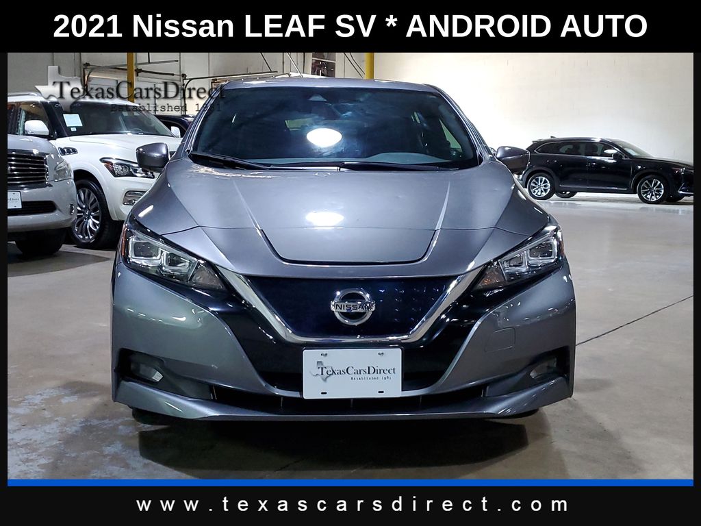 2021 Nissan LEAF SV photo