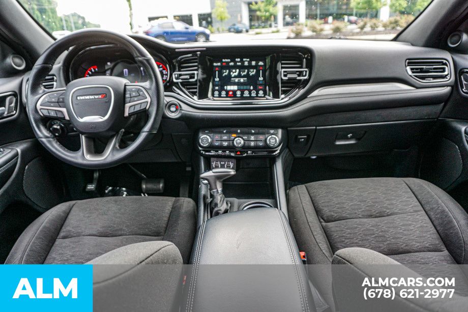 Used 2023 Black Dodge SXT image 25