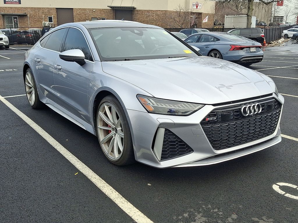 Thumbnail: 2023 Audi RS 7 - 3