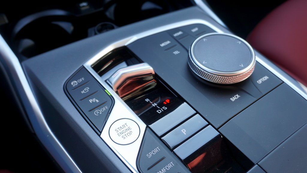 2025 BMW 2 Series 230i - Photo 15