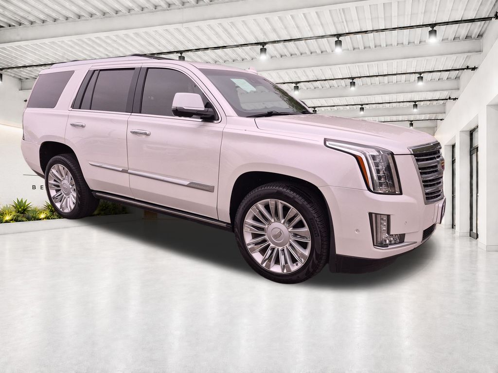 Crystal White 2018 Cadillac Escalade SUV / Crossover Four-Wheel Drive