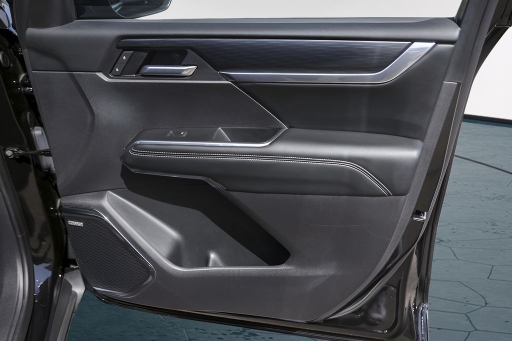 Used Car 2025 Gmc Acadia  Elevation For Sale Under $40,000 In Austin, Texas