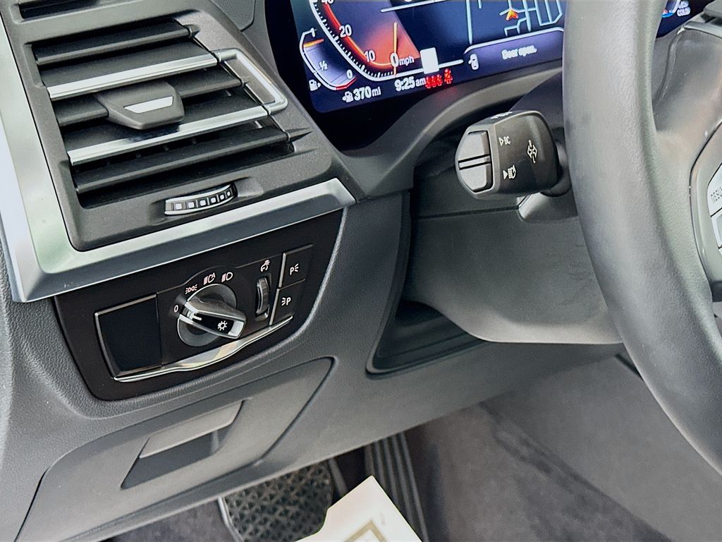 2024 BMW X3 sDrive30i 10