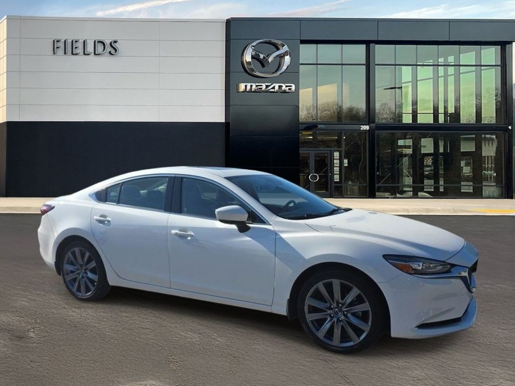 Snowflake White Pearl Mica 2021 Mazda MAZDA6 Sedan Front-Wheel Drive 6-Speed Automatic
